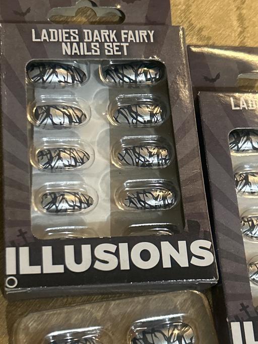  — Halloween false nails/fancy dress/party? New