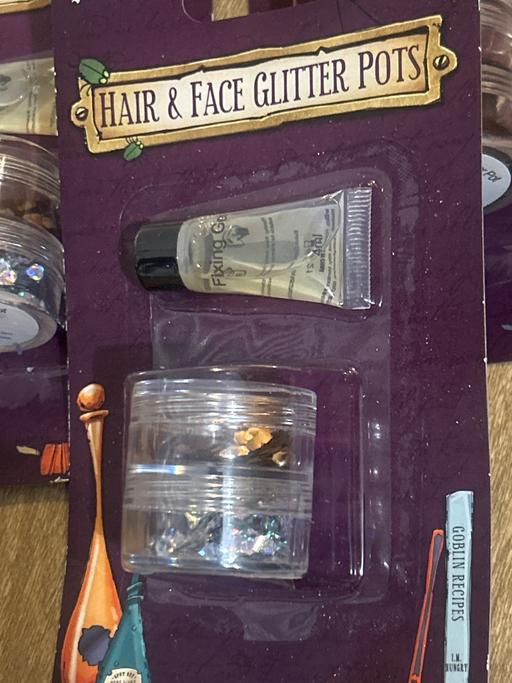  — Halloween hair and face glitter with gel. New