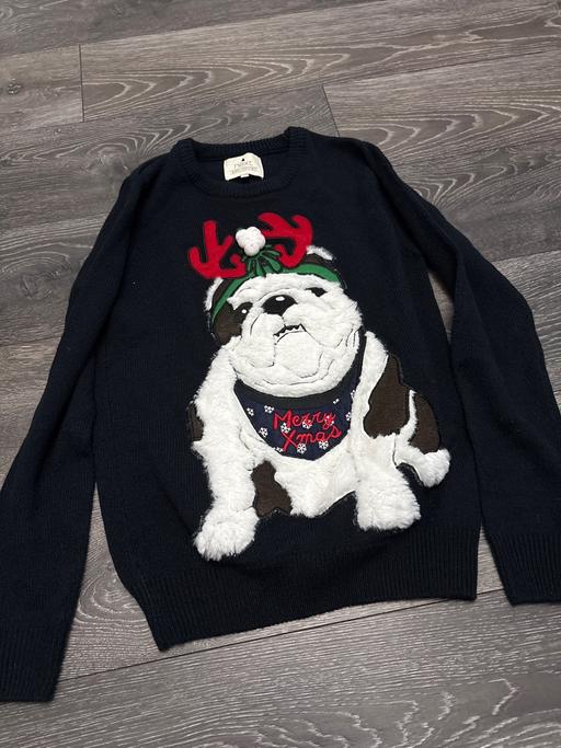  — Christmas jumper