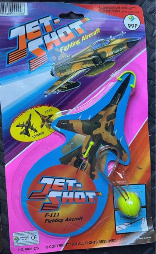  — Jet shot toy