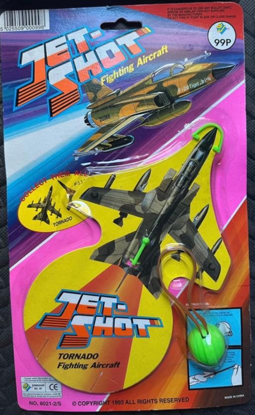  — Jet shot toy