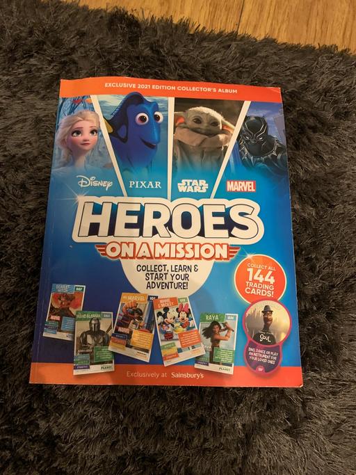  — Heroes on a mission collectors album