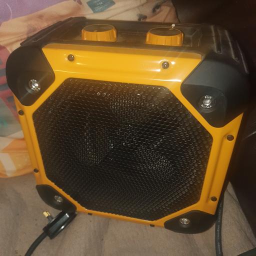  — Dimplex 3000W Blower Heater., 11 inch Square,