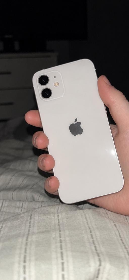  — iPhone 12