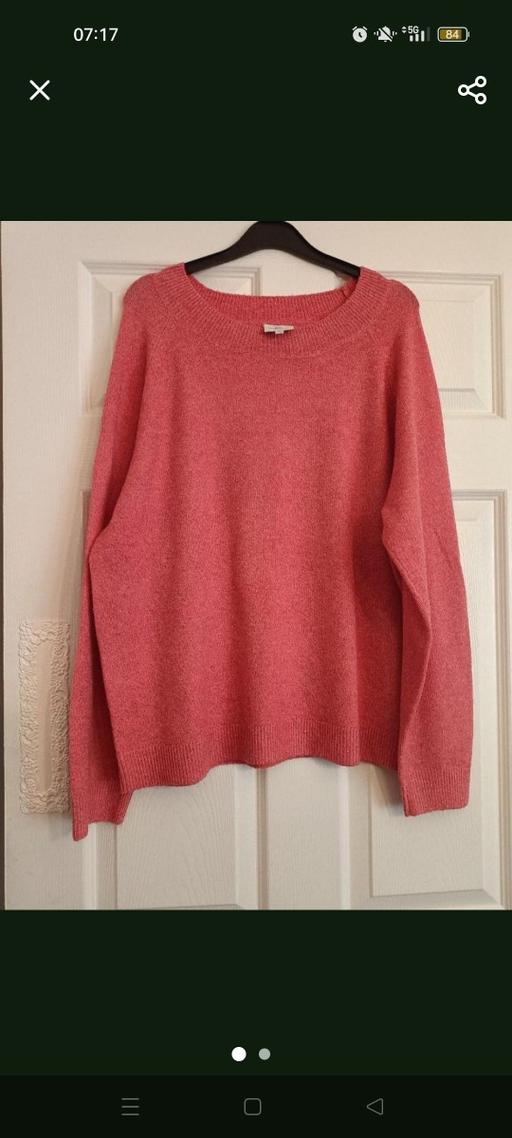  — coral coloured soft jumper