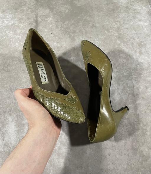  — Lanvin Paris green leather croc mini heels