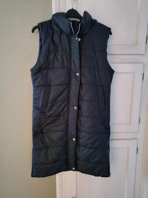  — ladies gilet