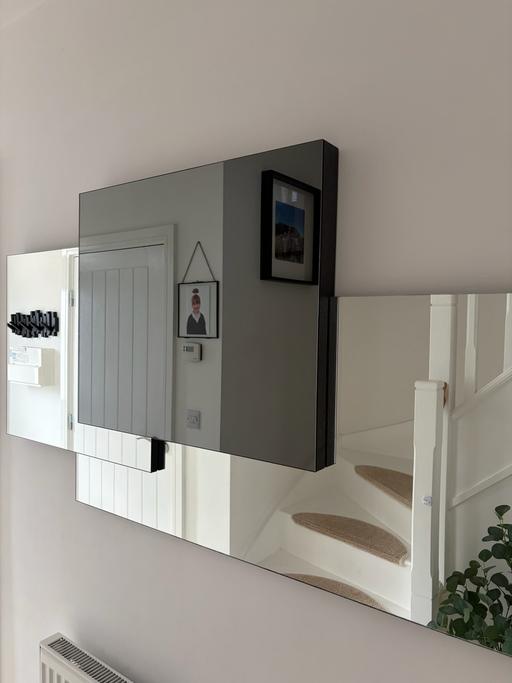  — Natuzzi blocks mirror