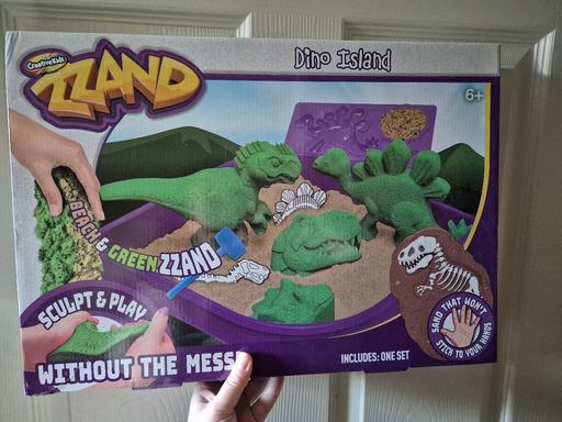  — new Zzand Dino Island