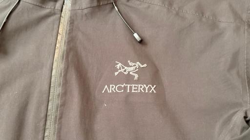  — Arcteryx Windbreaker