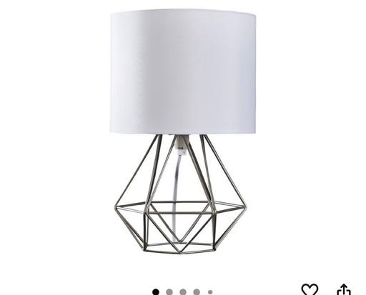  — New Geometric Metal Table Lamp
