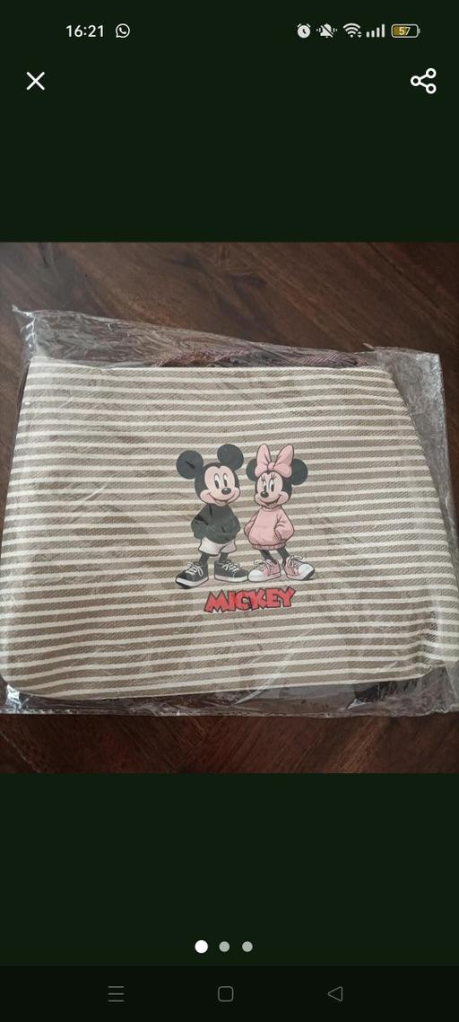  — new Mickey insulated lunch bag