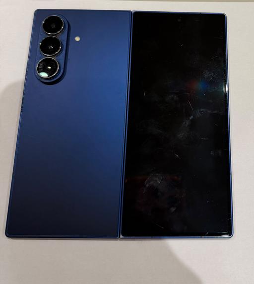 — SAMSUNG GALAXY Z fold7 512 gb