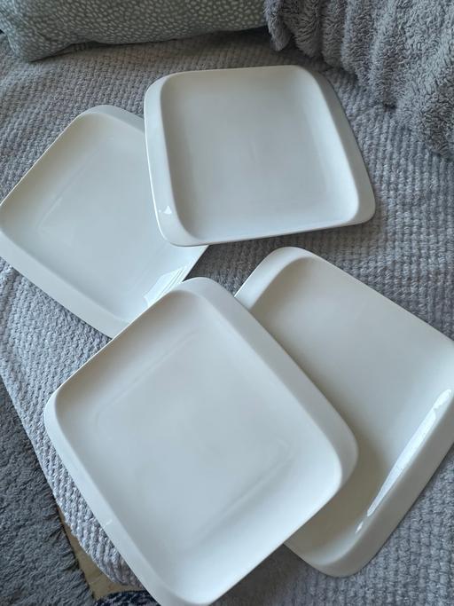  — Hotel pure luxury pot plates