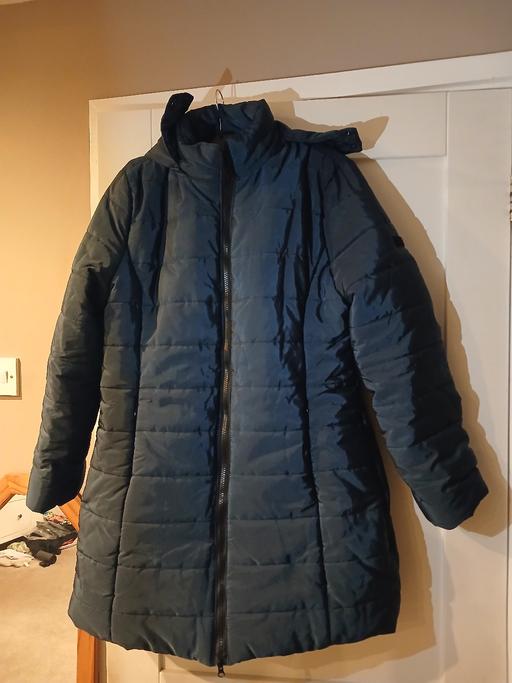  — Ladies winter coat