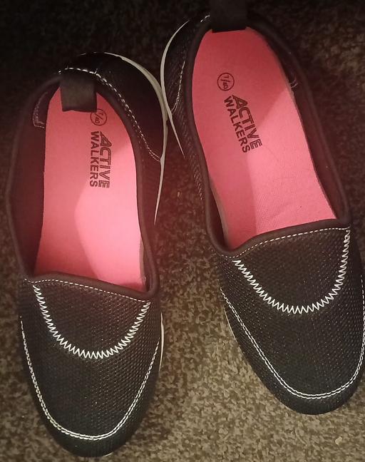  — Shoes )