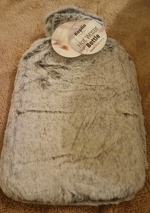  — Hot water bottle)