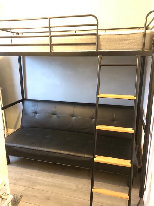  — High sleeper bed