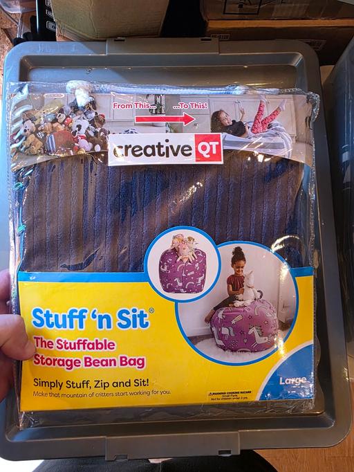  — The stuffable storage bean bag