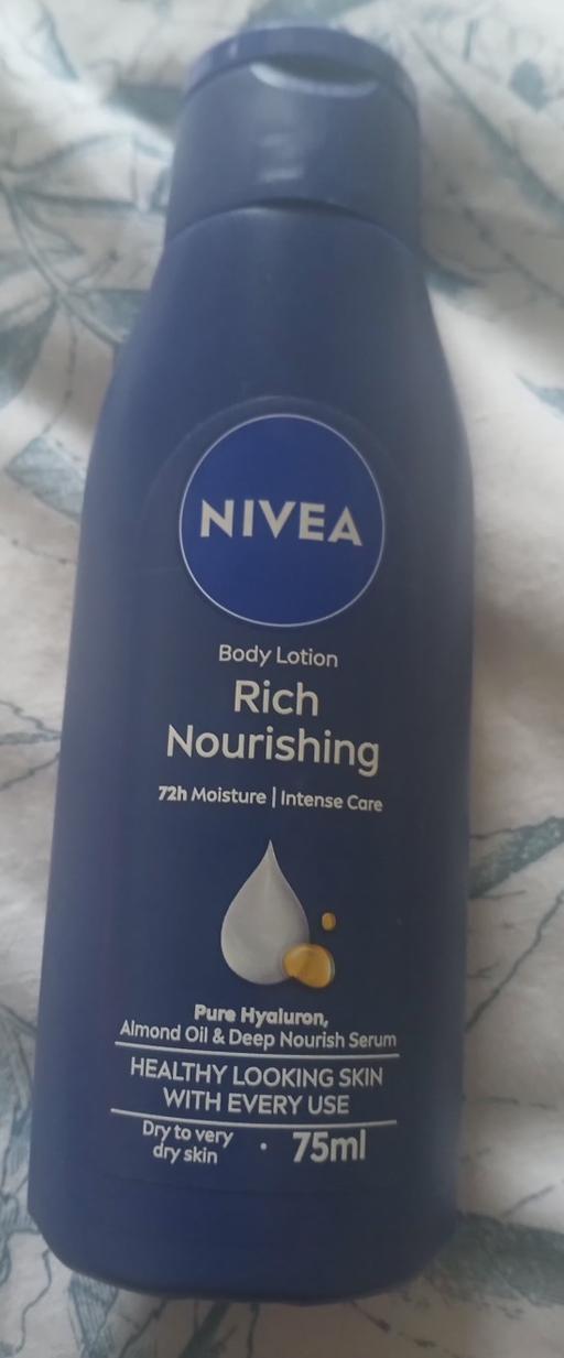  — nivea)