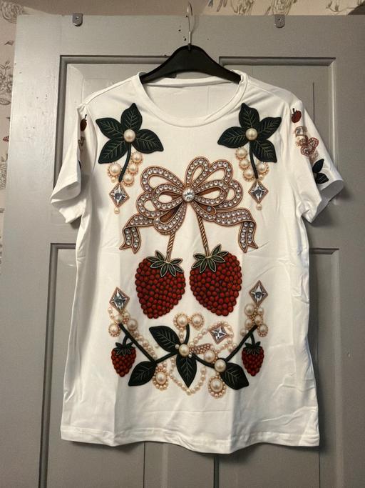  — Ladies shein t shirt