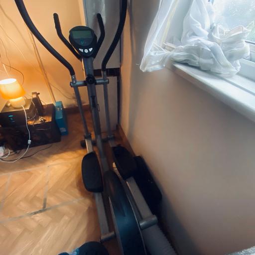  — Cross Trainer - Great for Cardio / Home Gym