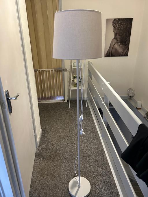  — Cream floor lamp