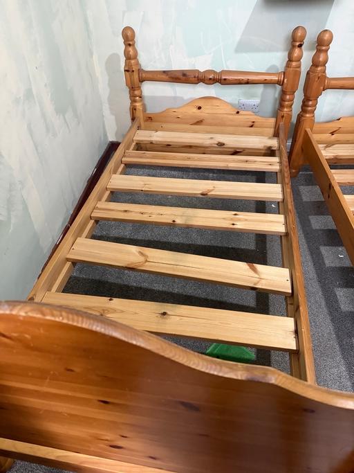  — Pine single Bed