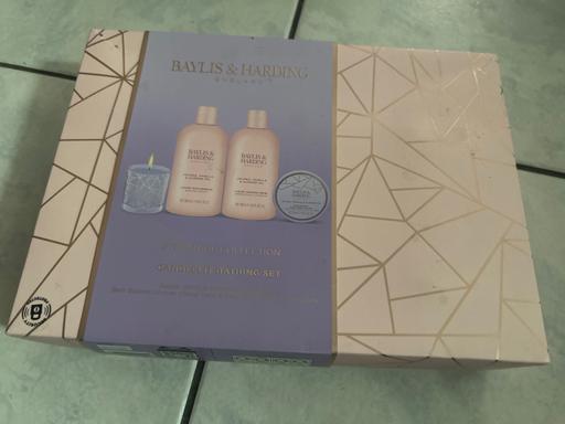 — New! Gift set