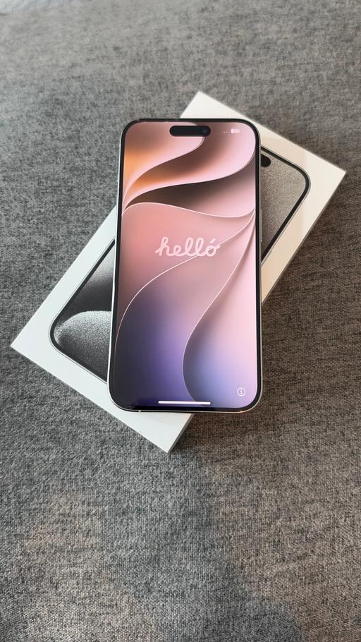  — iPhone 15 Pro - 256 GB