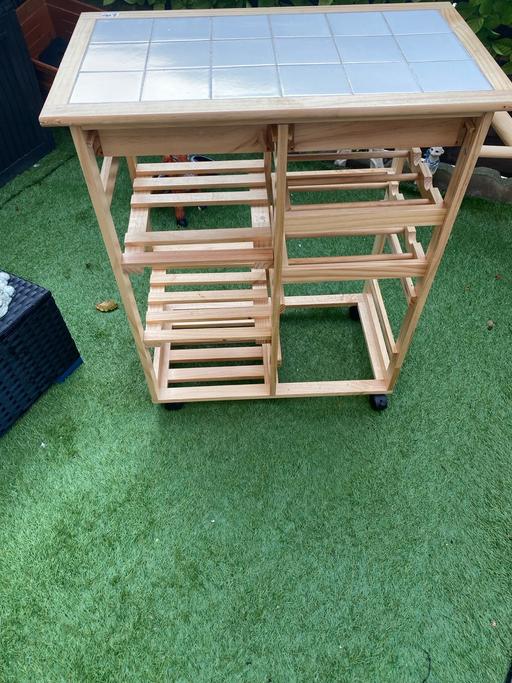  — Kitchen trolley on wheels