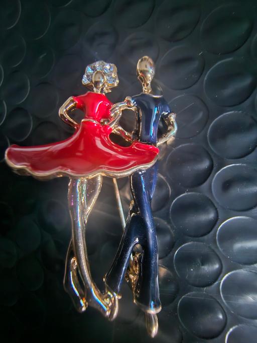  — brooch dancers