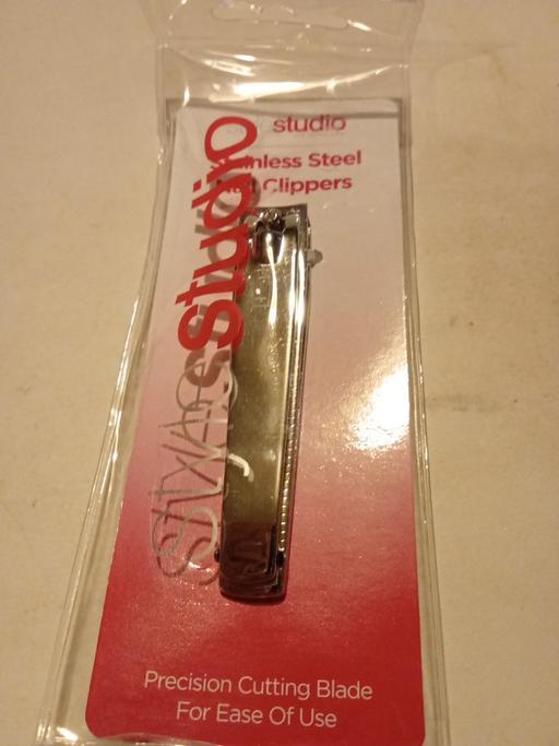  — £1 CLEARANCE SALE ITEM