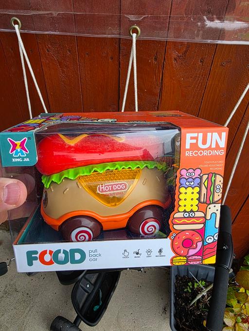  — Pull back musical car Recording HotDog car