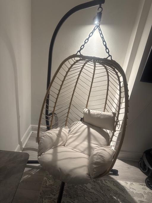  — Egg chair