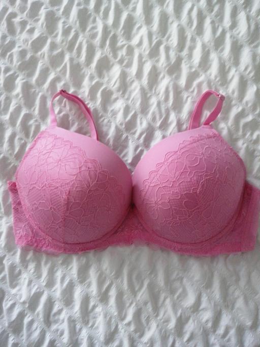 — ladies Bra size 38DD
