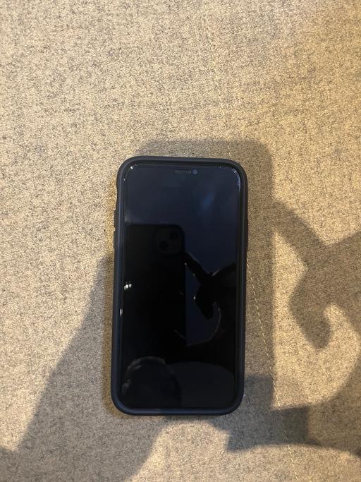  — Apple iPhone 11 in Black 64GB