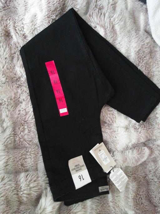 — ladies skinny jeans size *16*