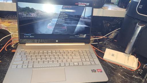  — hp laptop