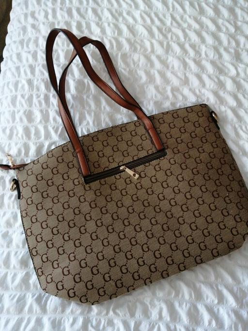  — ladies Bag