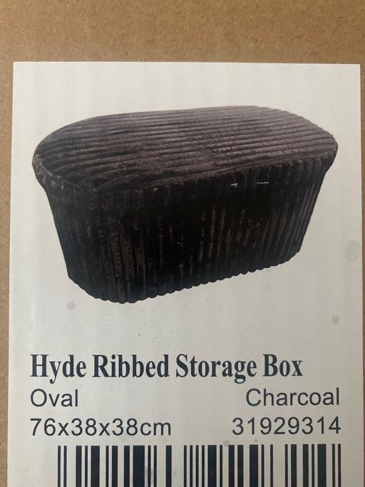  — Ottoman storage box