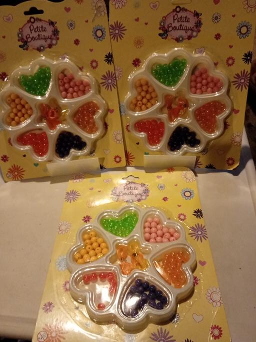  — 3 brand new girls Beads craft sets