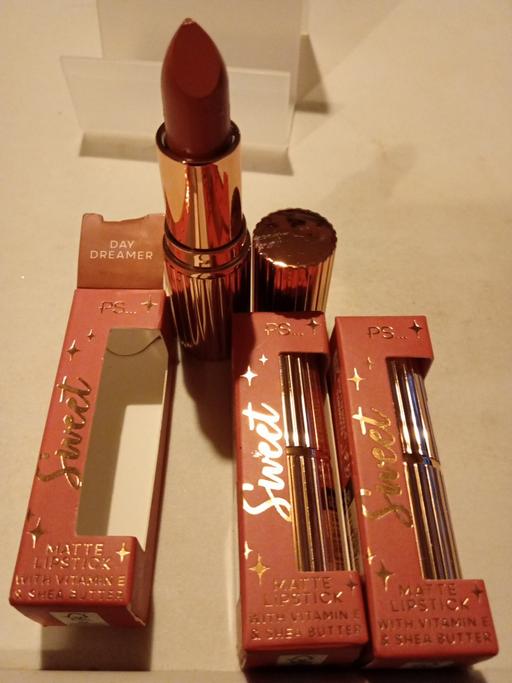  — 3 brand new ladies PRIMARK LIPSTICKS
