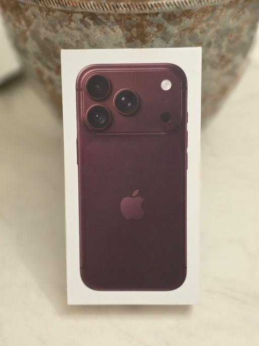  — Iphone 18 Pro 1TB
