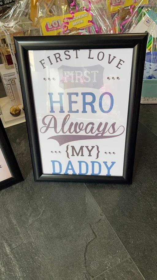  — Size A4 daddy frame