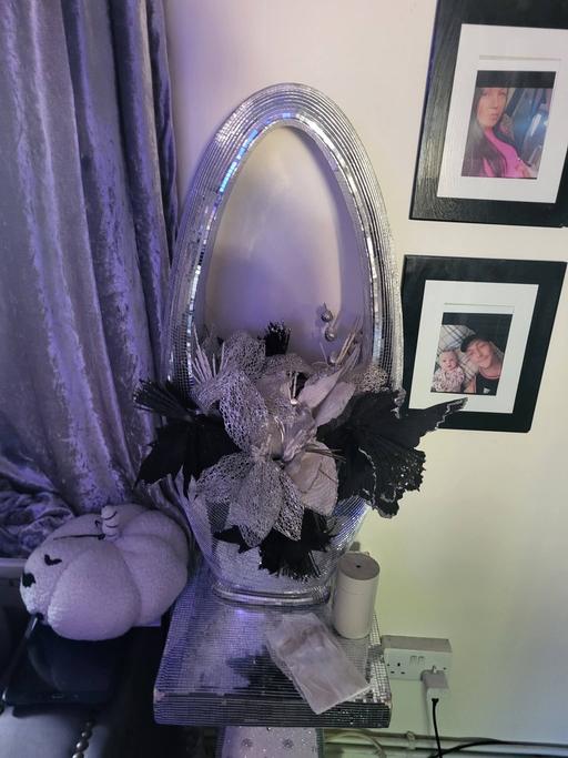  — large oval vase