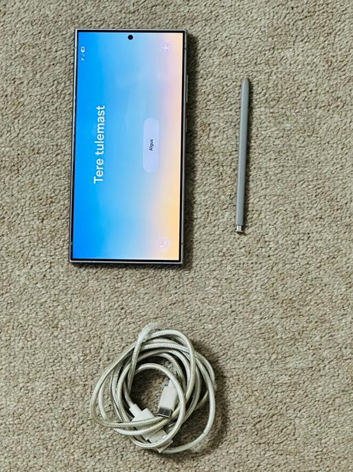  — Samsung Galaxy S24 Ultra - 256GB Unlocked