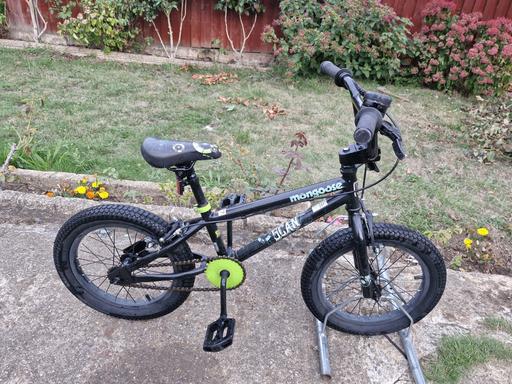  — KIDS MONGOOSE BIKE BICYCLE