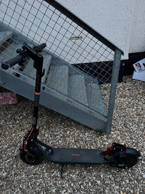  — Ninebot F2 Pro, FOR REPAIRS
