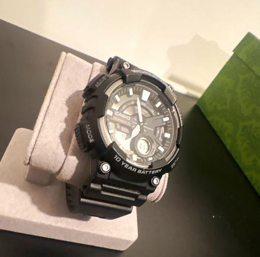  — Men’s Casio g shock watch